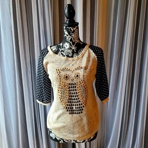 Owl studded top